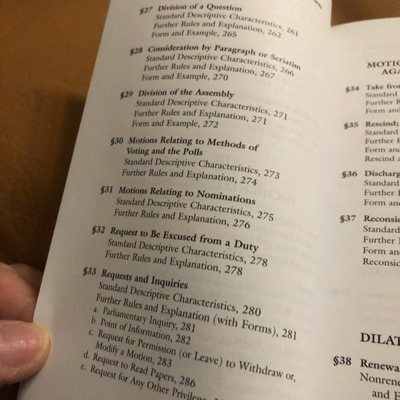 📚 Robert’s Rules of Order Newly Revised - Picture 10 of 14